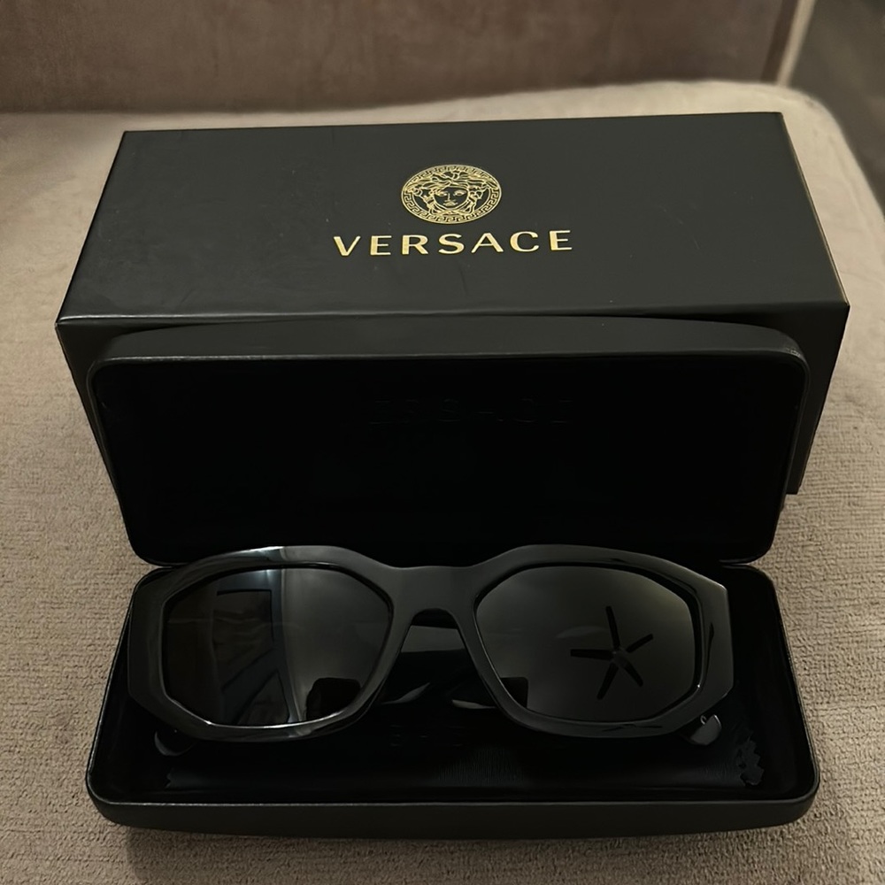 Versace BNIB Biggie Sunglasses Model 4361